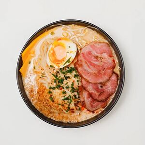 Сырный Рамен со свининой