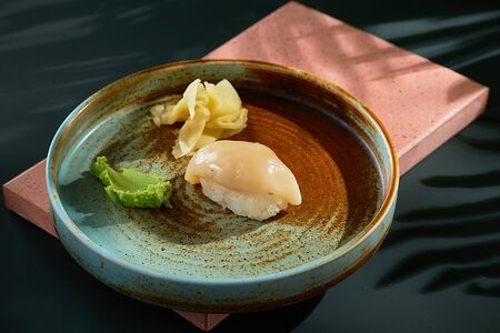 Суши с Гребешком