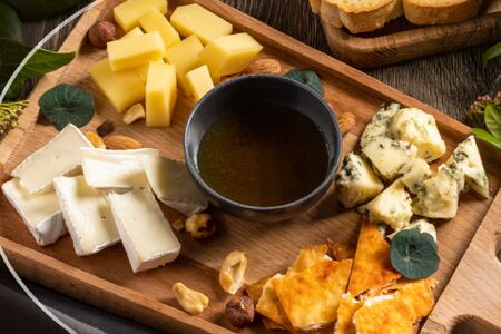Сырная тарелка