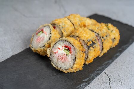 Кани Темпура жареный