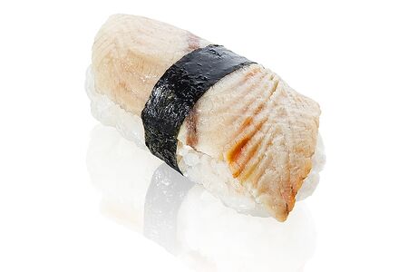Суши с угрём