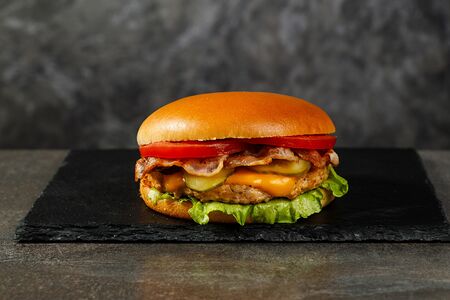 Бургер Nosh с курицей