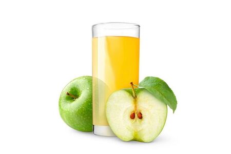 Свежевыжатый яблочный сок