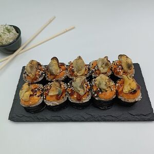 Хосомаки Хот Люкс