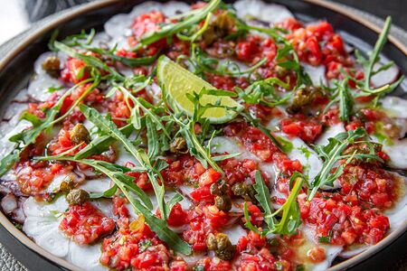 Карпаччо из осьминога