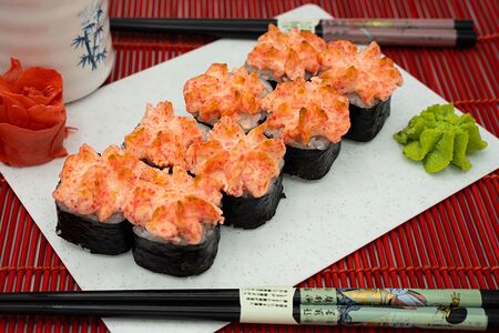 Запеченный ролл Кани