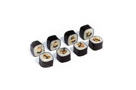 Маки с угрем