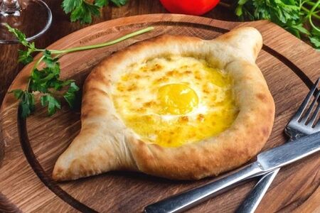 Хачапури по-аджарски