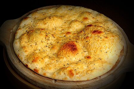 Фокачча с пармезаном