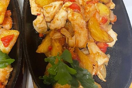 Жаркое из курицы с овощами