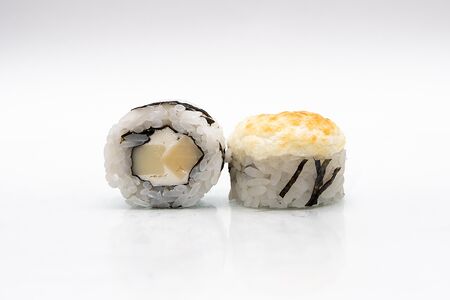 Запеченный ролл Сырный