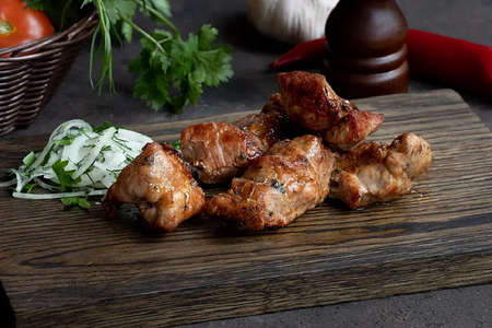 Шашлык из cвинoй шеи