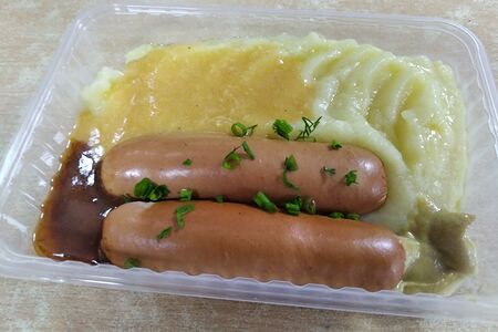 Сосиски подкопчённые