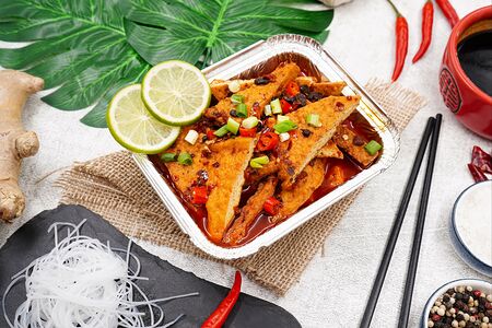 Острый жареный тофу