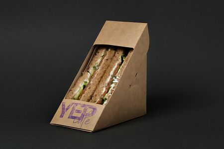 Сэндвич с лососем