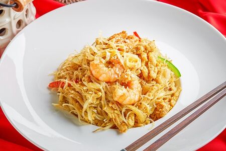 Стеклянная лапша по-сингапурски