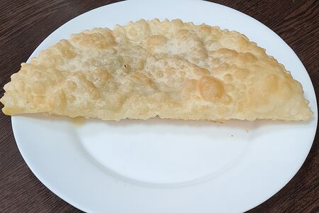 Чебурек с рисом и яйцом