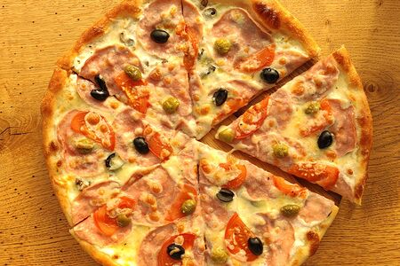 Пицца Ветчина и грибы