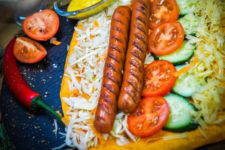 Хот-дог в лаваше с сыром двойной