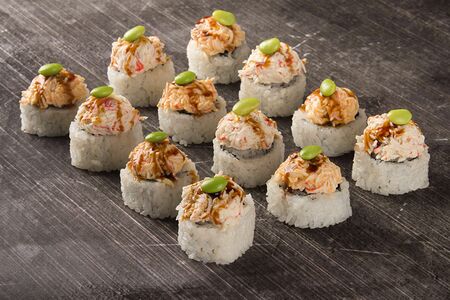 Половина килограмма