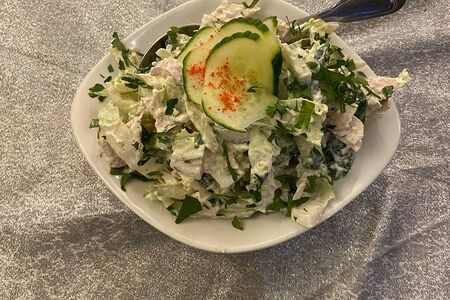 Салат куриный