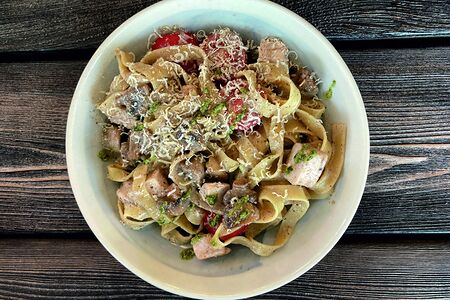 Паста с белпер кнолле, индейкой и грибами