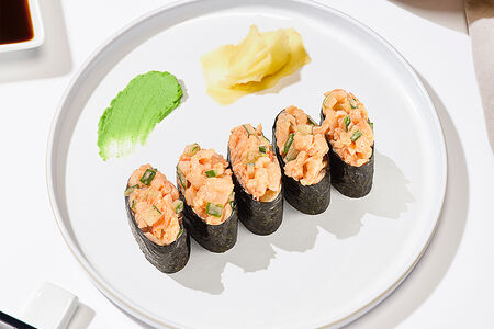 Гункан спайс креветка (5шт)