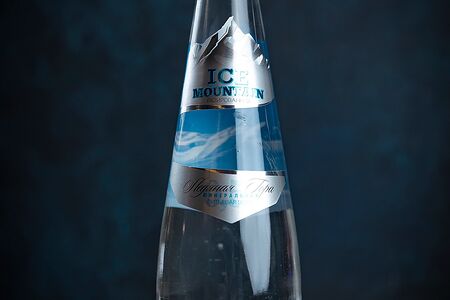 Вода Ледяная гора без газа