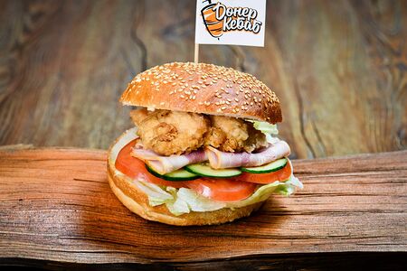 Бургер с куриным филе