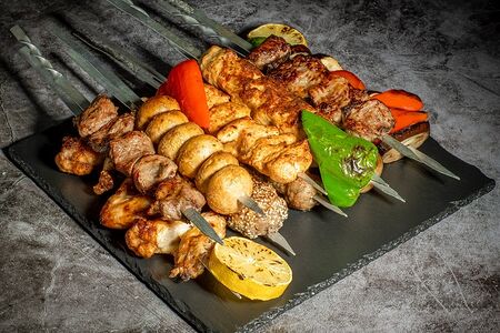 Ассорти шашлыков