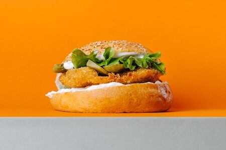 Чикен бургер