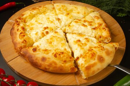 Хачапури по-мегрельски