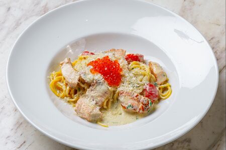 Паста с лососем