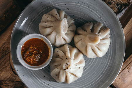 Хинкали с говядиной и бараниной