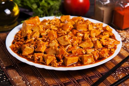 Тофу в остром соусе