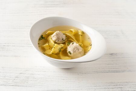 Суп-лапша с куриными фрикадельками