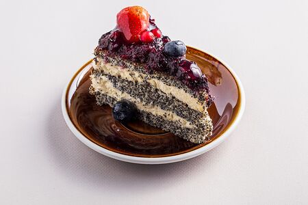 Торт маковый