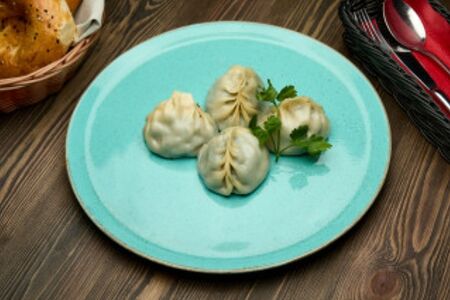 Манты Бахор