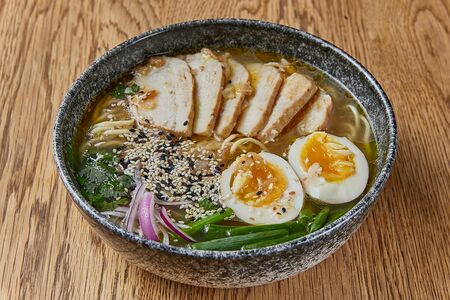 Рамен с курицей