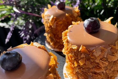 Карамельное пирожное