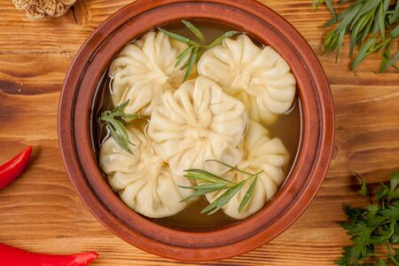 Хинкали в бульоне