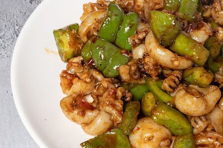 Каракатица с солью и перцем