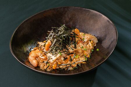 Жареный рис с морепродуктами