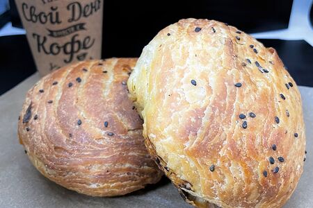 Самса слоёная с говядиной