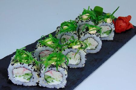 Нежный с крабом и чукой