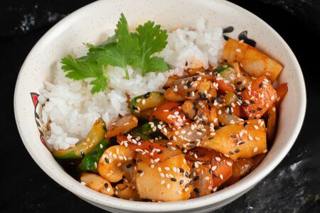 Рис с кальмаром и овощами