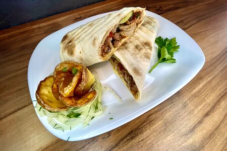 Шашлык в лаваше большой