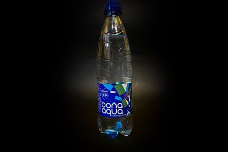 БонаАква газированная