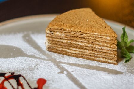 Медовый торт