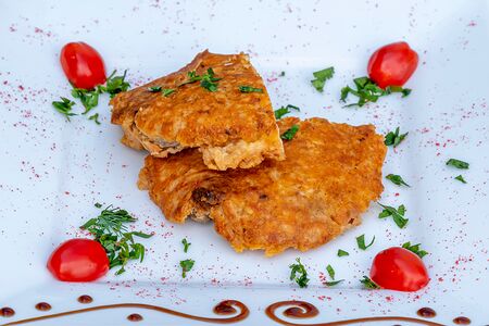 Курочка в сыре с зеленью